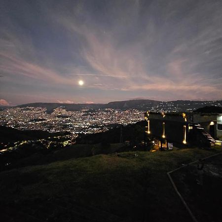 Willa La Casa En El Aire Medellín Zewnętrze zdjęcie