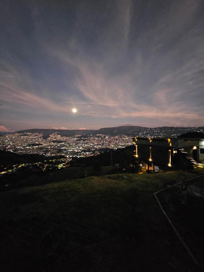 Willa La Casa En El Aire Medellín Zewnętrze zdjęcie